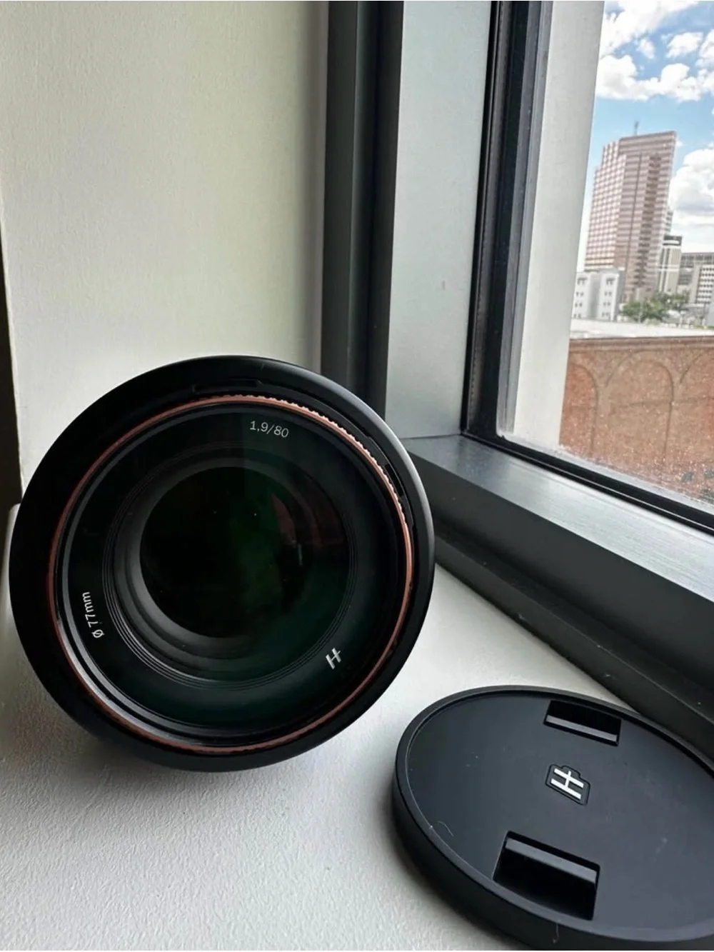 Hasselblad XCD 80mm f/1.9 Lens
